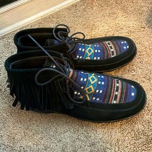 Aztec roper shoes